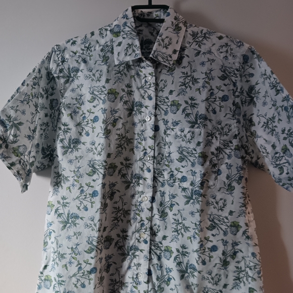 Pretty! TILLEY X LIBERTY ART FABRICS Blue + White Floral Cotton Shirt S - Picture 2 of 4